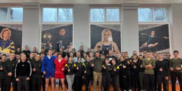 Із основними прийомами самбо знайомили курсантів Тернопільського коледжу