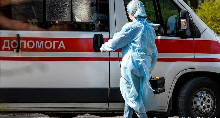 “Кривaвi” розбiрки на Тернопільщині: чоловік хотів зарізати свого колегу по чарці