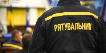 Мертвий чоловік у замкнутій квартирі: тернопільські рятувальники виявили тіло 66 річного пенсіонера