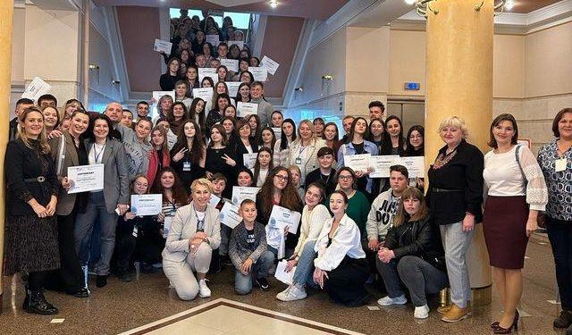 Призове місце вибороли учні Тернопільського училища ресторанного сервісу у семінарі “Табір підприємництва”