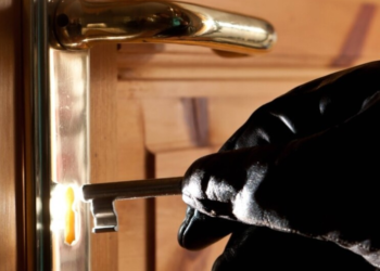 Правоохоронці Тернопільщини затримали жителя сусідньої області, який вкрав з квартири чорків’янина понад 2 мільйони гривень