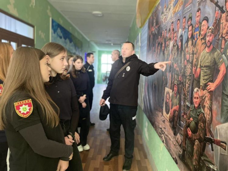 Учні Юнацького Корпусу Поліції “Бережанські шерифи” відвідали з екскурсією Тернопільський коледж