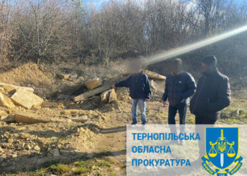 Житель Бережанської громади може отримати до 6 років ув’язнення за незаконний видобуток каменю у заповіднику