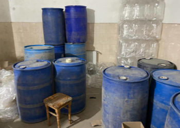 В Бережанській громаді викрили незаконну гуральню: у “горе-бізнесменів” вилучили 400 літрів фальсифікату