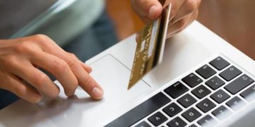 Житель Теребовлі хотів заробити в інтернеті і тратив майже пів мільйона гривень