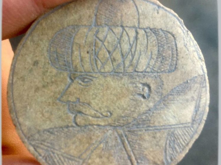 У Збаражі знайшли старовинний артефакт, якому майже 400 років