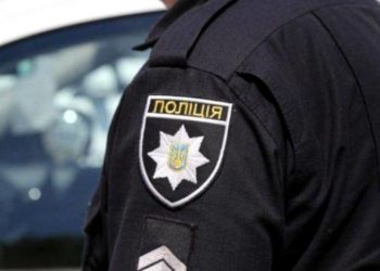 На Тернопільщині будуть судити чоловіка, який виpiшив «тepоpизувати» полiцeйських