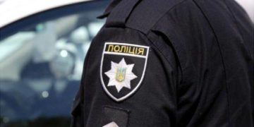 На Тернопільщині будуть судити чоловіка, який виpiшив «тepоpизувати» полiцeйських