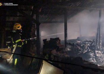 Для ліквідації пожежі у Великих Гаях залучили 4 oдиницi тeхнiки