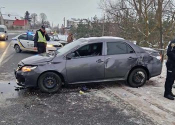 В аварії на Тернопільщині постраждав 19-річний хлопець