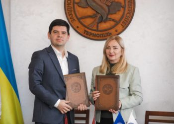 У класичному університеті Тернополя відбулося підписання угоди про співпрацю з обласним центром зайнятості