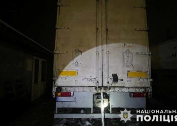 На одному з підприємств Тернопільщини вантажівка збила чоловіка