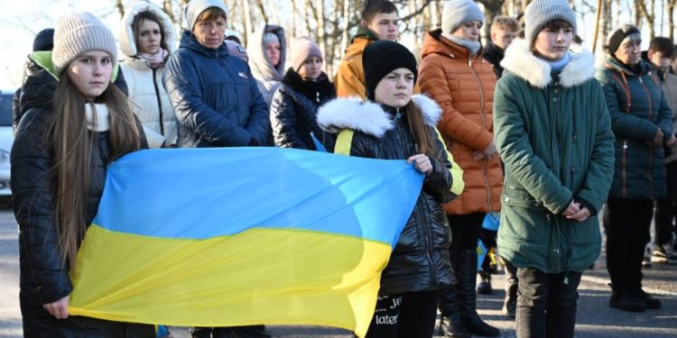 В Лановецькій громаді прощаються з Героєм Віктором Сафронюком