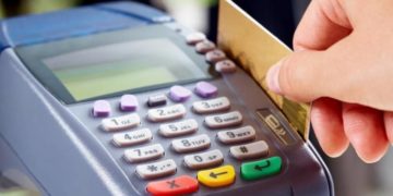 72-річній тернополянці загрожує вісім років ув’язнення за використання чужої банківської картки