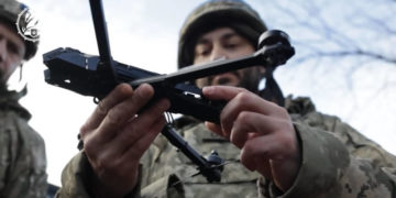 «Дуже потрібні, щоб створювати ворогу максимальне вогньове ураження», – 47 ОМБр отримала 100 дронів від братів Кличків