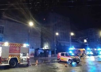 В центрі Тернополя горіла будівля суду