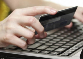 Жителька Тернопільського району потрапила в пастку шараїв та втратила понад 20 тисяч гривень