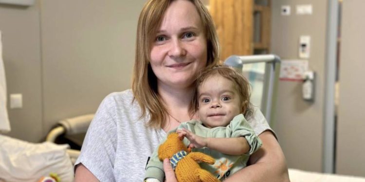 Лікарі “Охматдиту” врятували життя маленькій пацієнтці з Тернополя