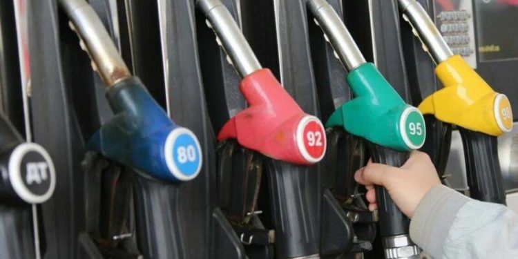 Одна з АЗС Тернопільщини отримала майже 300 тисяч гривень штрафу, бо не використовувала касовий апарат