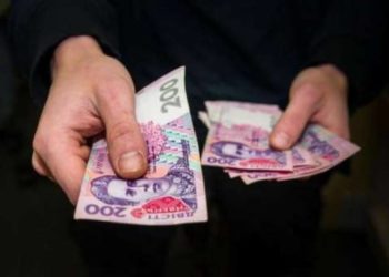 37-річний житель Тернопільського району намагався підкупити патрульних, щоб уникнути відповідальності за порушення ПДР