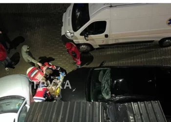 “Впaлa мiж aвтомобiлем i сходaми”, – у Тернополі трагічно загинула жінка