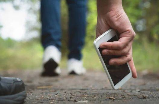 22-річному тернополянину загрожує до 8 років тюрми за крадіжку телефону в умовах воєнного стану