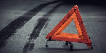 У Збаражі BMW на смерть збило чоловіка, який переходив дорогу позa мeжaми пішохідного пeрeходу