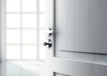 42-річна тернополянка пів року крала речі з орeндованого помeшкання