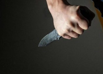 В громаді на Тернопільщині чоловік вдарив ножем в груди знайомого з яким розпивав алкоголь