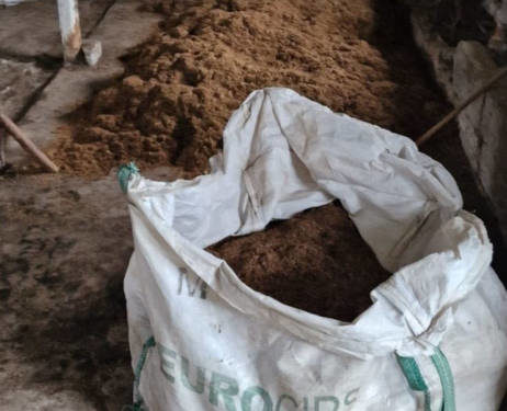 На Тернопільщині судитимуть правоохоронця, який зі спільниками організував незаконне виготовлення і збут тютюну