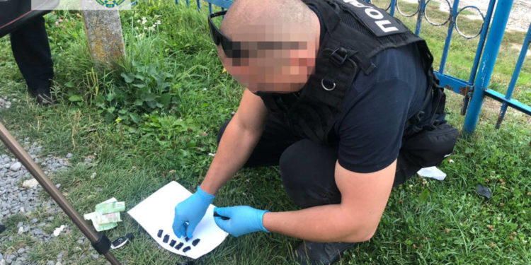 Наркотики через Telegram: на Тернопільщині викрито групу, яка робила 200-300 закладок на день