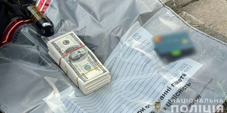 Двом жителям Тернопільщини загрожує 12 років ув’язнення за вимагання та викрадення чужої автівки