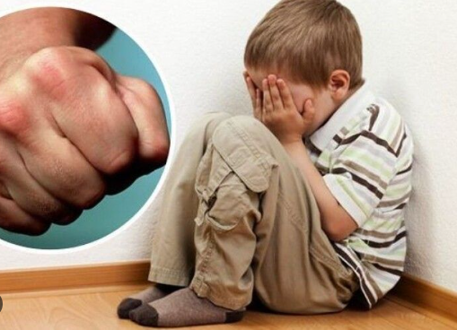 Чисельні гематоми та перелом стегнової кістки: у Тернополі чоловік жорстоко побив двох маленьких дітей