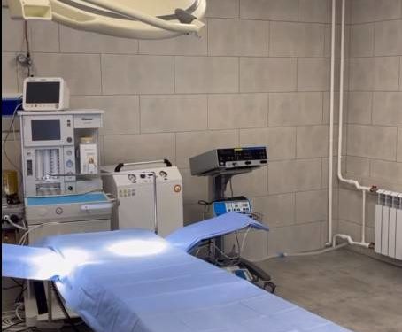 В одній з лікарень Тернополя відкрили оновлену операційну