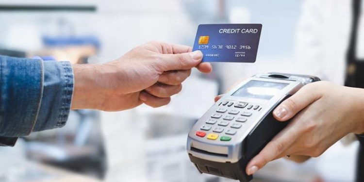 55-річному чоловікові з Тернопільського району загрожує п’ять років ув’язнення за крадіжку чужої банківської картки