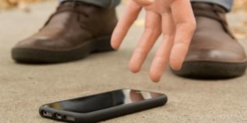 Крадіжка в умовах воєнного стану: тернополянину загрожує до 8 років тюрми за вкрадений телефон