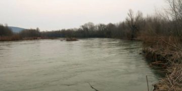 На березі річки в Тернопільській області знайшли тіло чоловіка, який зник безвісти три дні тому