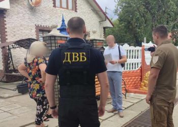 “Бізнес” на ухилянтах: житель Чортківського району вивозив чоловіків за кордон у багажнику позашляховика