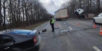 ДТП на трасі М-30: одна людина загинула