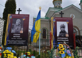 У Збаразькій громаді відкрили відразу дві меморіальні дошки загиблим захисникам