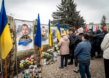 У Гусятині відкрили Алею Пам’яті Героїв, які загинули за Україну