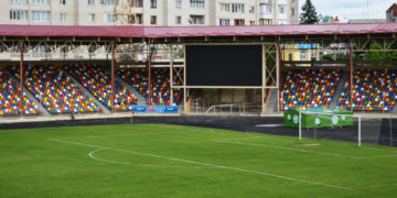 У Тернополі витратять майже пів мільйона гривень на догляд за футбольним полем