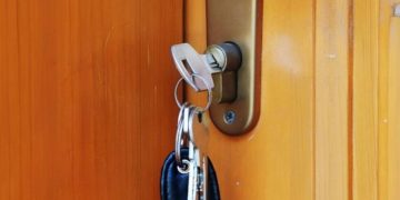 19-річний злодій з Чортківського району викрав у своєї односельчанки понад 100 тисяч гривень