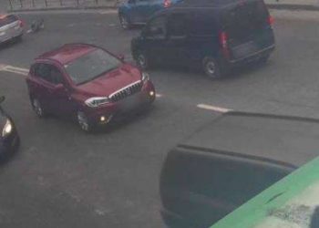 У Тернополі водій збив пішохода на нерегульованому переході та втік з місця ДТП