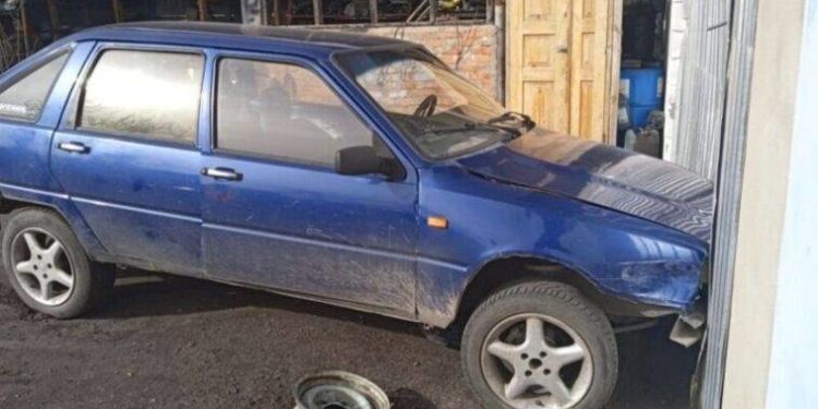 Поліція Вінниччини затримала 15-річного підлітка з Тернопільщини, який викрав автівку та 45 тисяч гривень