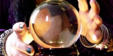 “Ворожка” з Instagram обдурила жительку Чорткова на 180 тисяч гривень