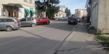 10-річна дитина потрапила під колеса авто у Збаражі