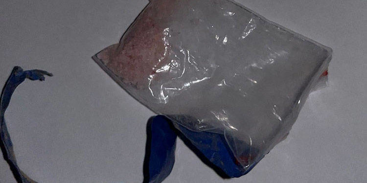 Чортківські поліцейські затримали 20-річного юнака, який робив “закладки”