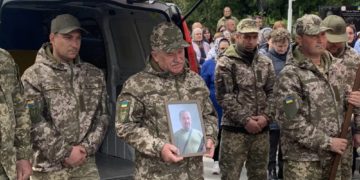 Завтра в Почаївській громаді будуть прощатися з Героєм Віталієм Сіморою