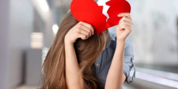 19-річний тернополянин запросив дівчину на побачення і викрав у неї 14 тисяч гривень